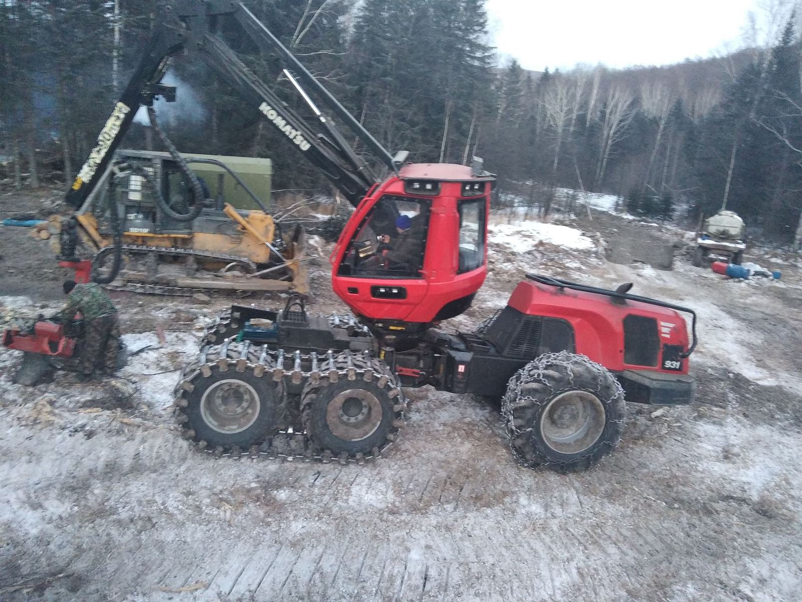 Харвестер Komatsu 931 Харвестер Komatsu 931