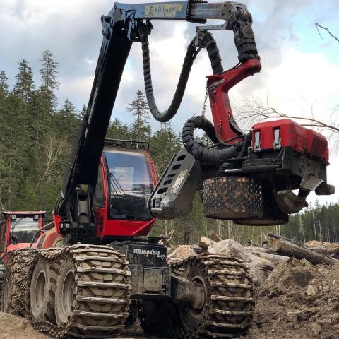 Komatsu 951+S172