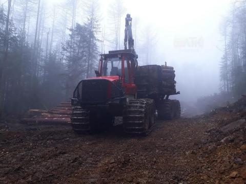 Komatsu never sleeps.